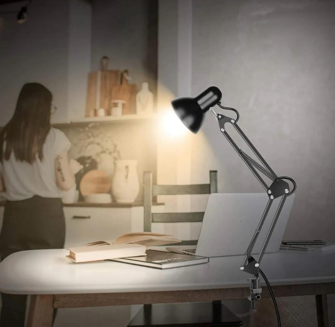 💡 Lámpara de Mesa Ajustable con Brazo Oscilante
